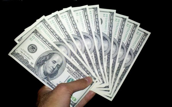 El BCB eleva el dólar oficial a Bs 12,02, Bs 0,27 más que el 22 de octubre